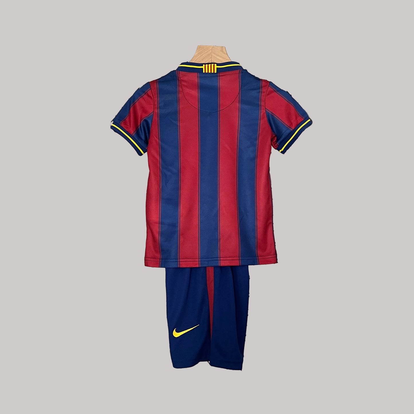 Barcelona 09-10 Home (KIDS RETRO)