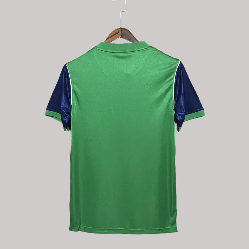Arsenal 82-83 Away (RETRO)