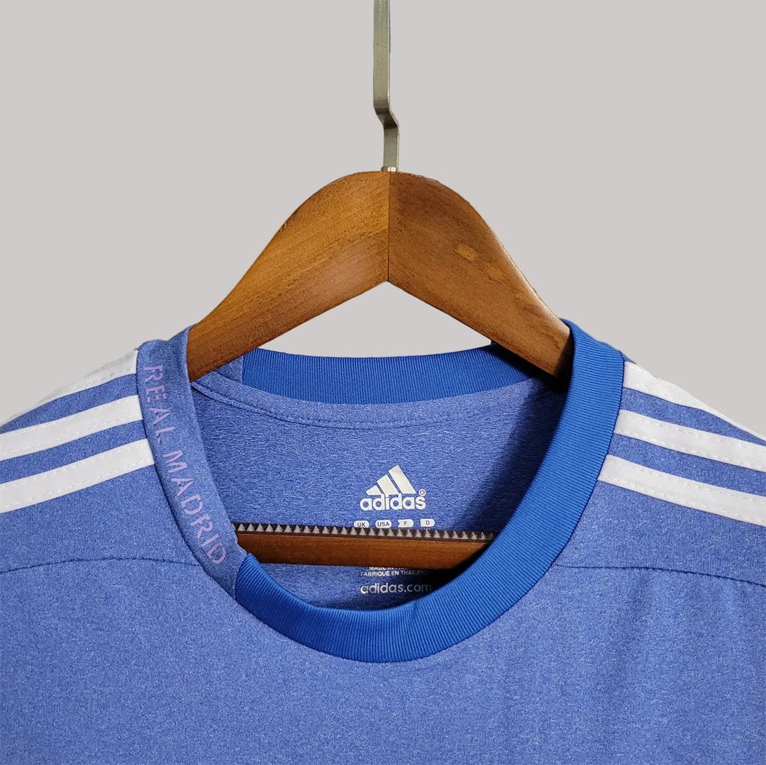 Real Madrid 13-14 Away (RETRO)