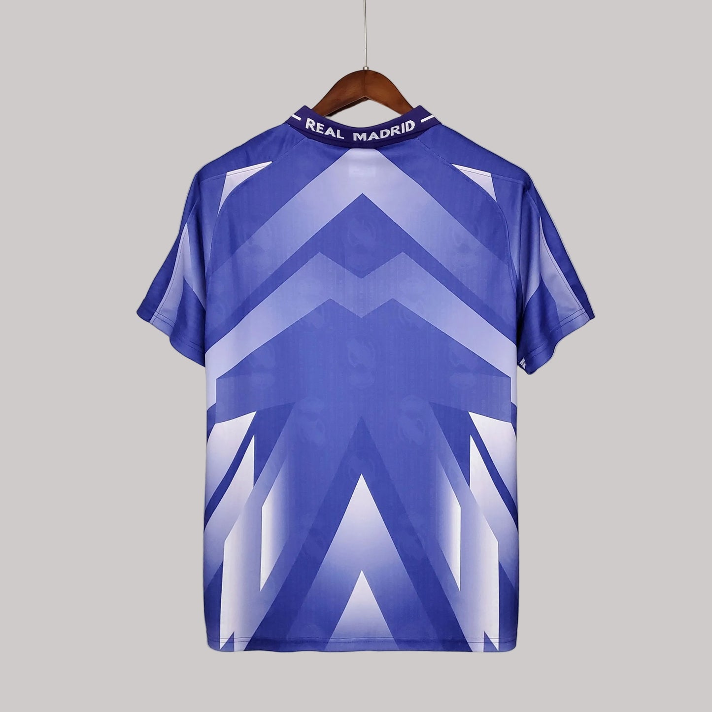 Real Madrid 96-97 Away (RETRO)