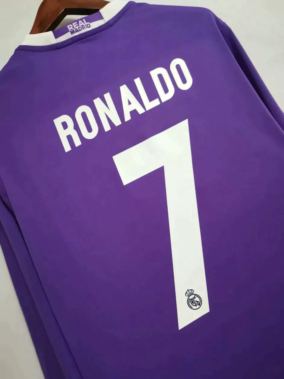 Real Madrid 16-17 Long Sleeve UCL FINAL Away (RETRO)