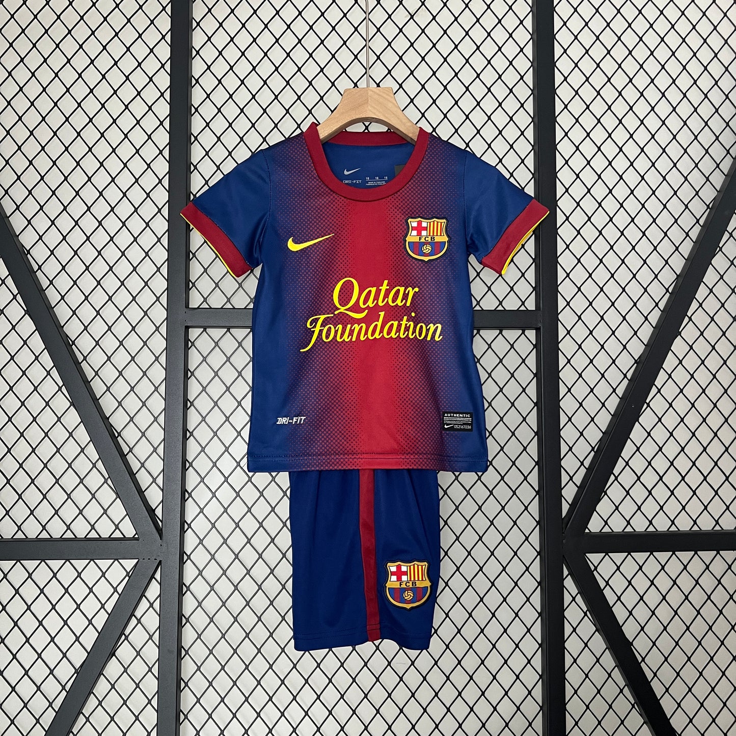 Barcelona 12-13 Home (KIDS RETRO)