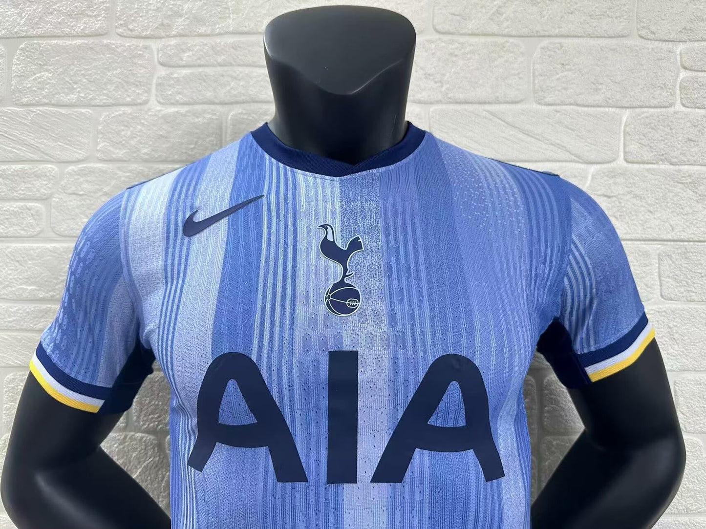 Tottenham 24-25 Away (PLAYER)