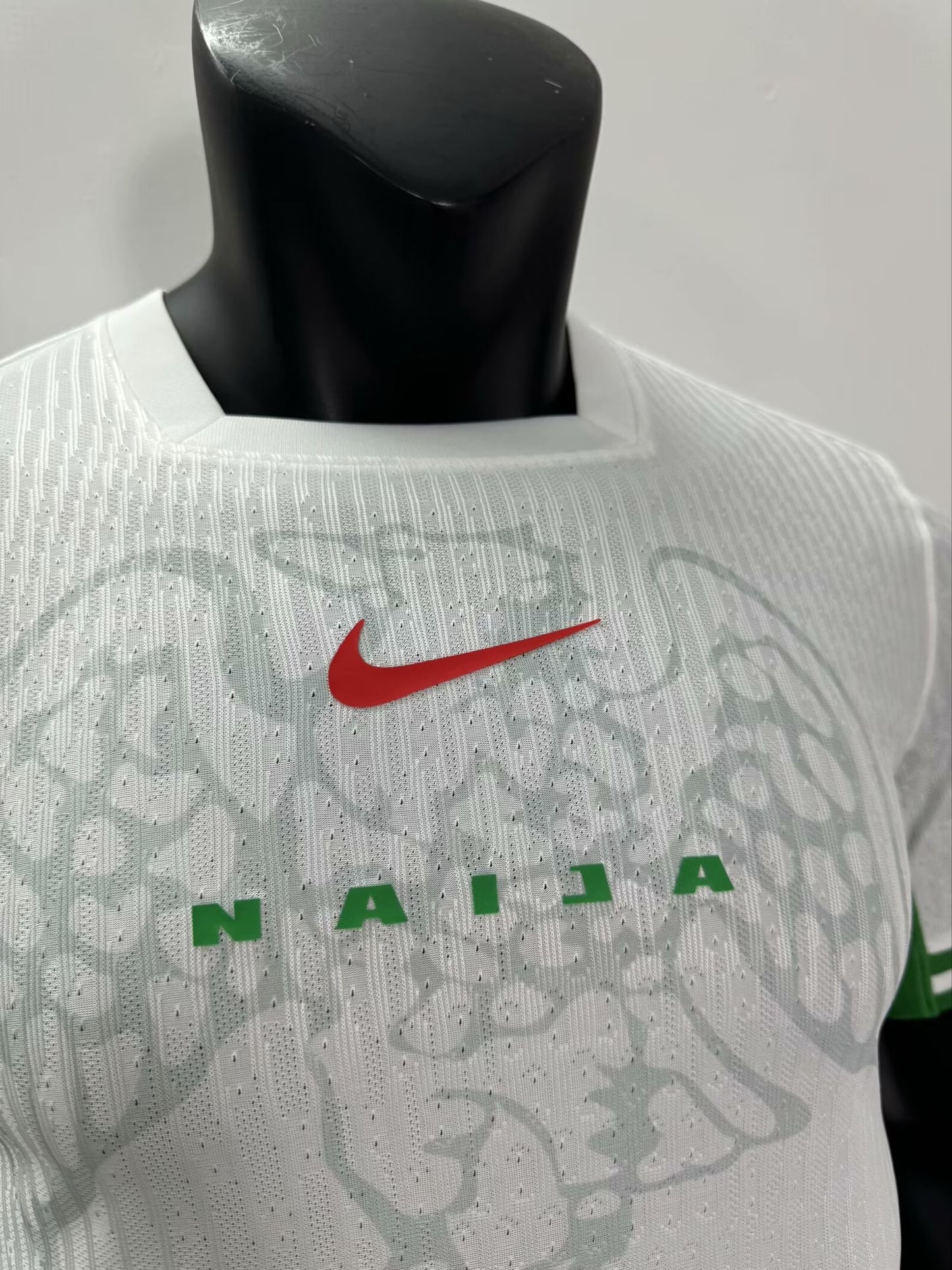 Nigeria 24-25 Home (PLAYER)