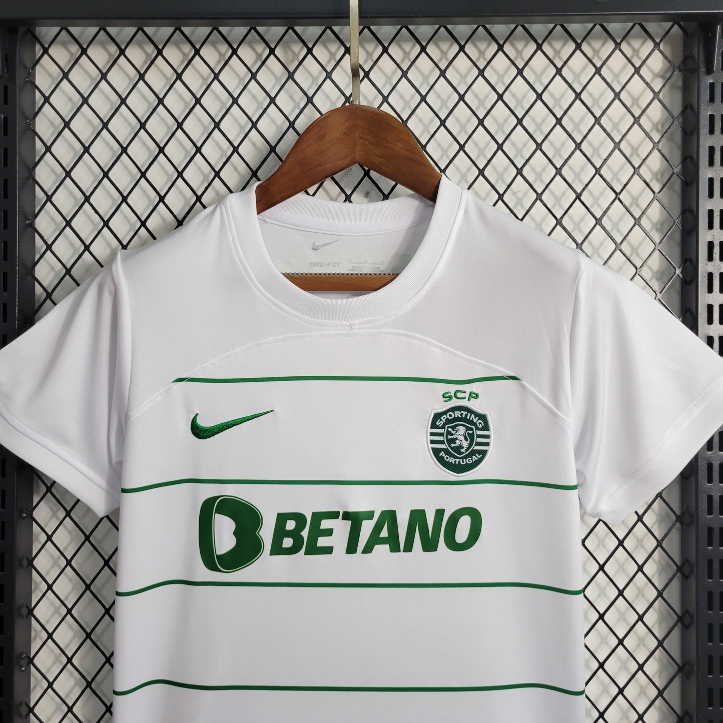 Sporting Lisbon 23-24 Away (KIDS)