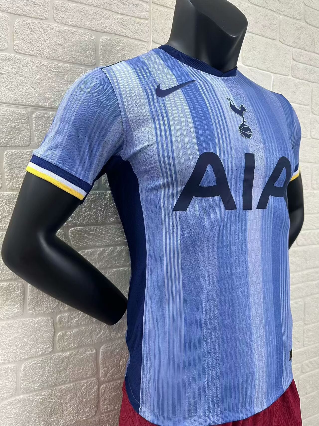 Tottenham 24-25 Away (PLAYER)