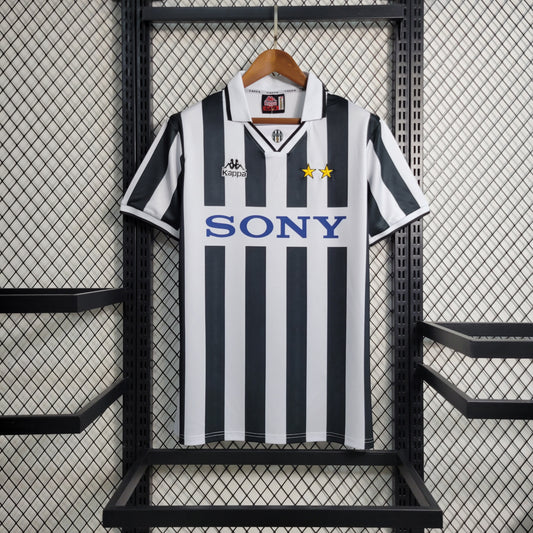 Juventus 95-97 Home (RETRO)