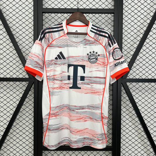 Bayern Munich 25-26 Away (Fan)