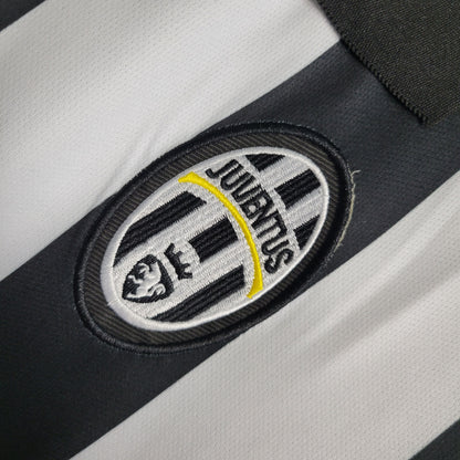 Juventus 14-15 Home (RETRO)