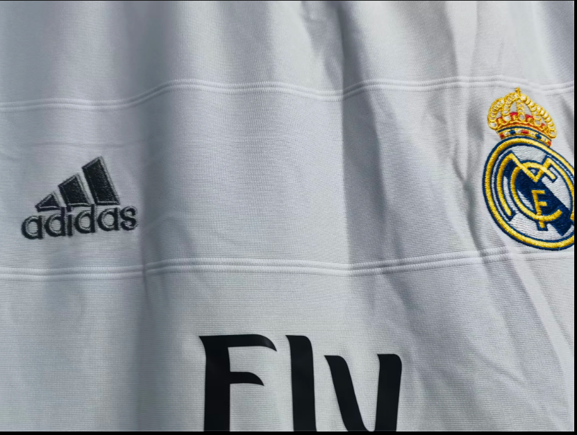 Real Madrid 13-14 Home (RETRO)