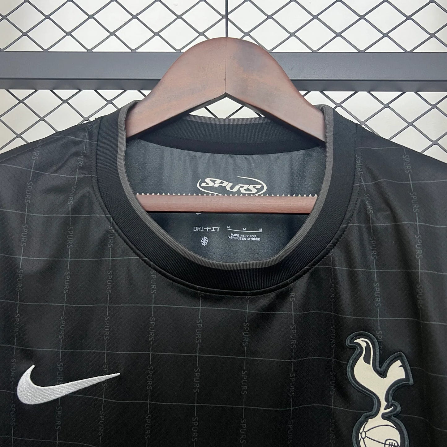 Tottenham 25-26 Away (Fan)