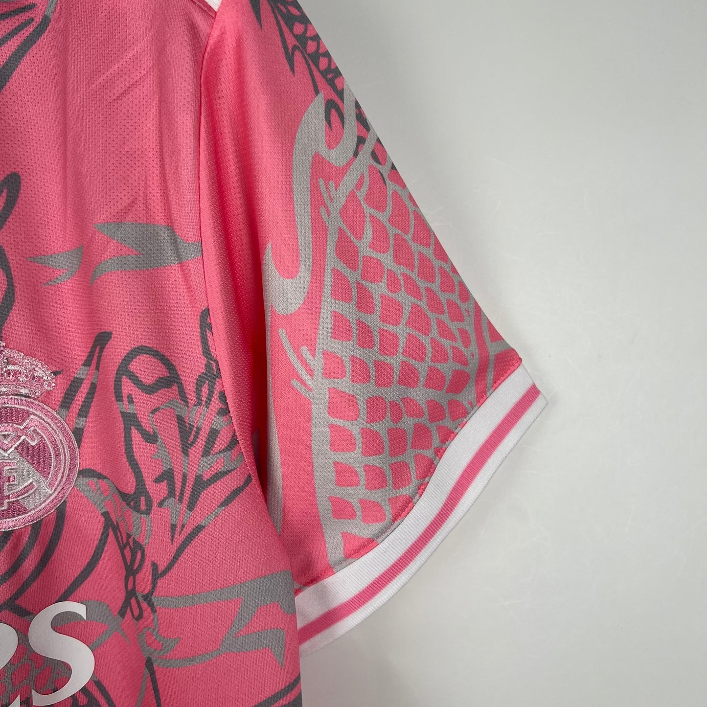 Real Madrid 23-24 Special Edition Pink (Fan)