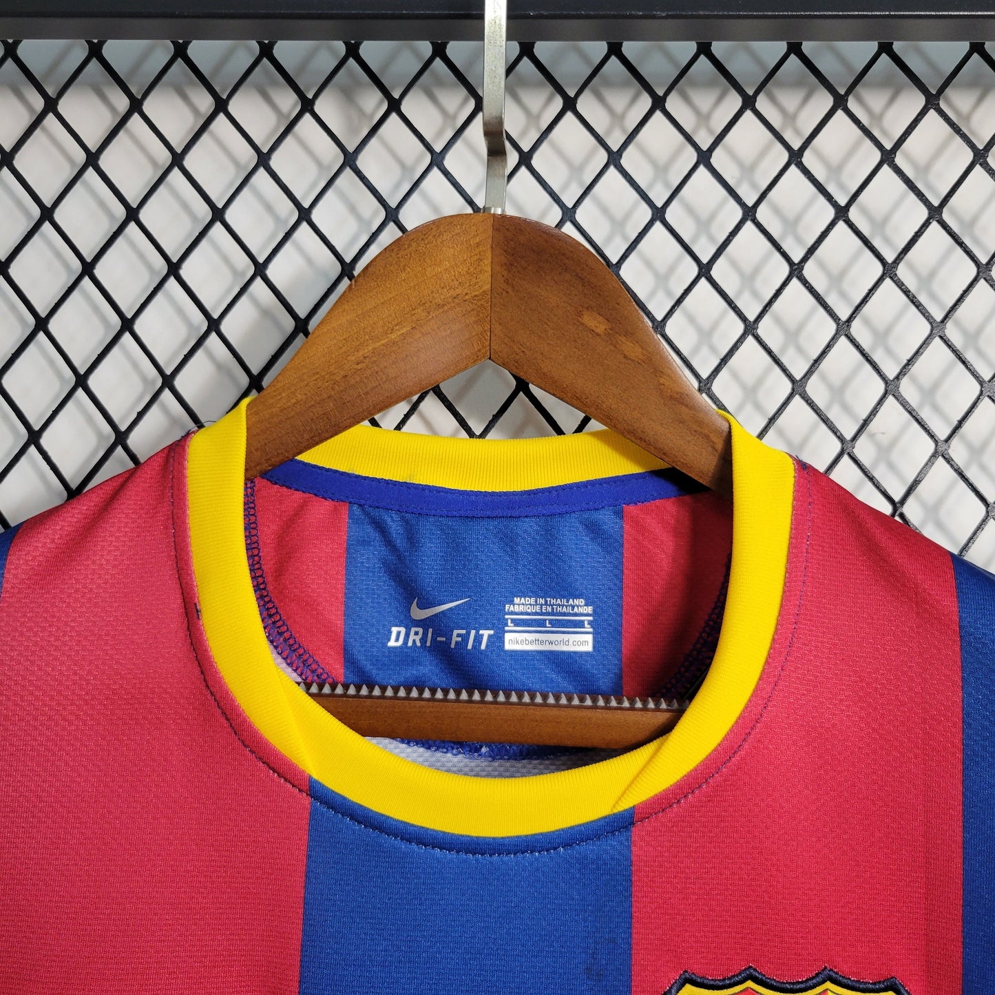 Barcelona 10-11 Home (RETRO)