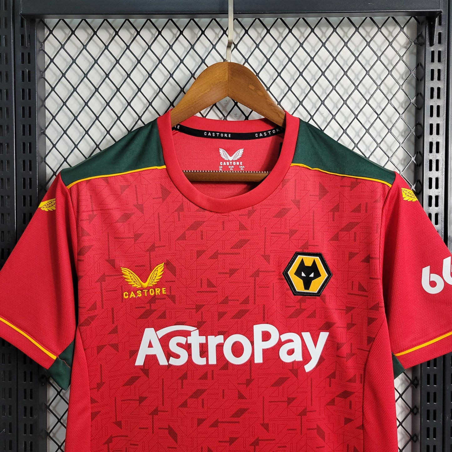 Wolverhampton 23-24 Away (Fan)