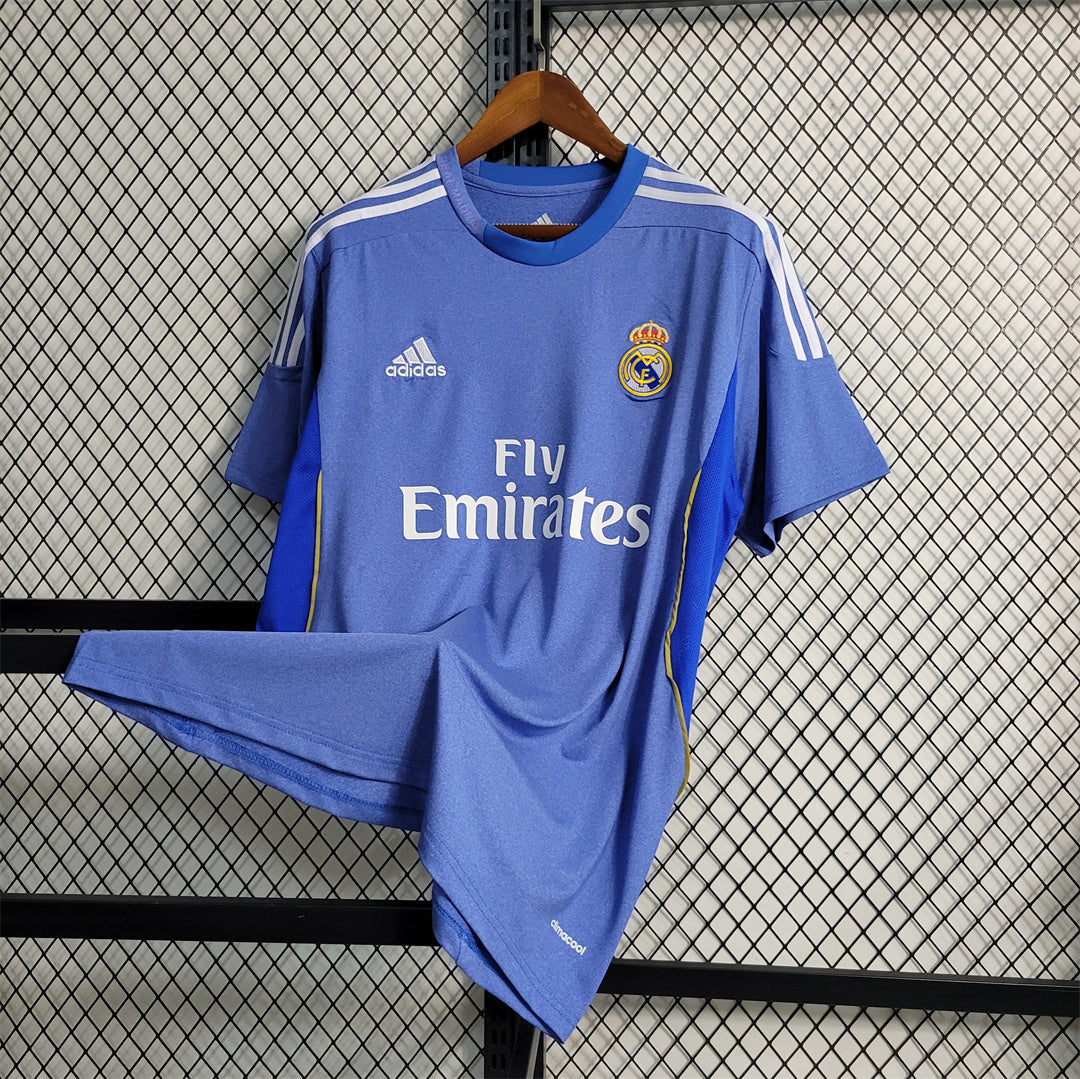 Real Madrid 13-14 Away (RETRO)