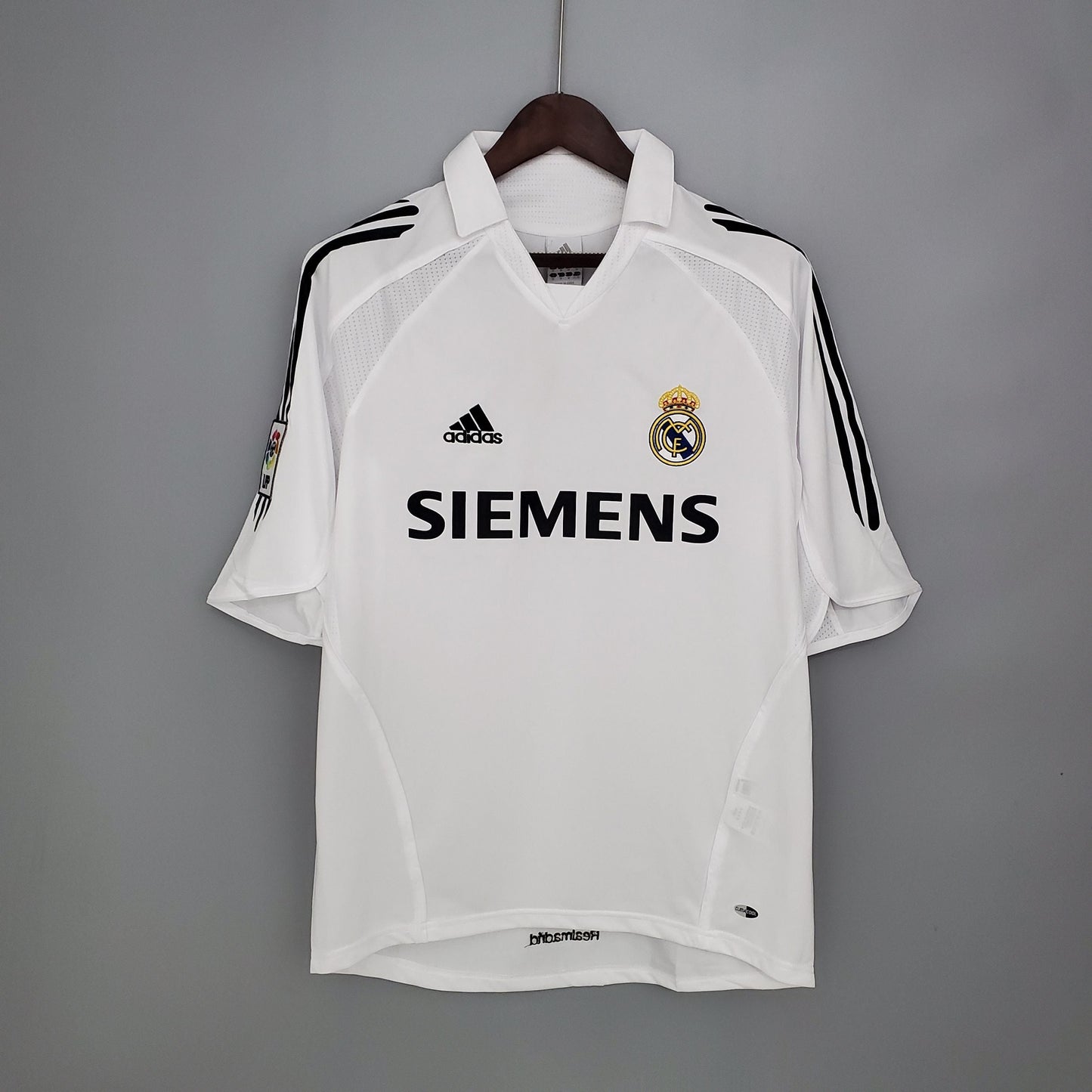 Real Madrid 05-06 Home (RETRO)