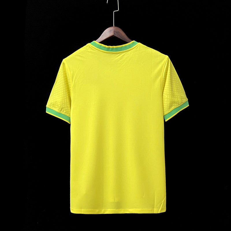 Brazil 23-24 Home Bird Edition (Fan)